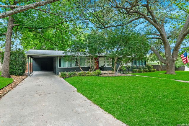 211 ROBINHOOD PL, San Antonio, TX 78209