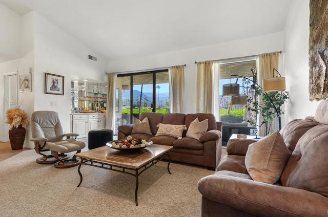 47 Juan Carlos Drive, Rancho Mirage, CA 92270