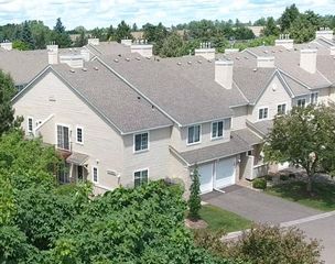 2240 Ranchview Lane N 80, Plymouth, MN 55447