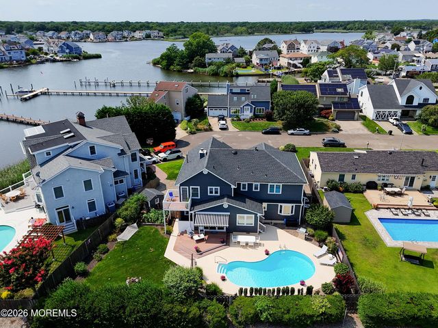 1618 Calamus Place, Point Pleasant, NJ 08742