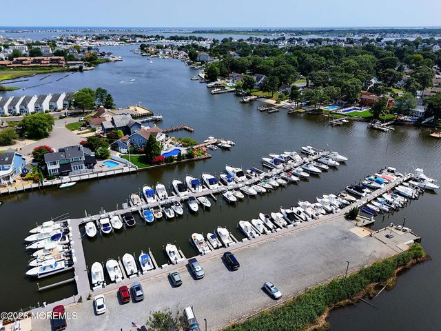 1618 Calamus Place, Point Pleasant, NJ 08742