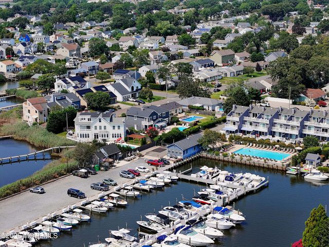 1618 Calamus Place, Point Pleasant, NJ 08742