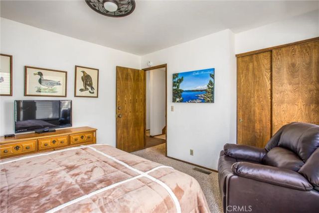 27657 Peninsula 130, Lake Arrowhead, CA 92352