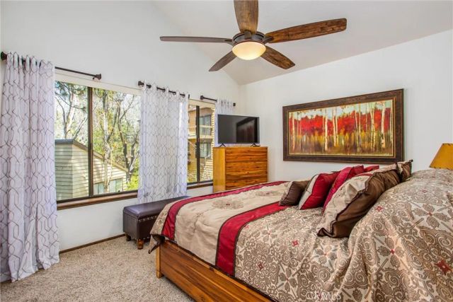 27657 Peninsula 130, Lake Arrowhead, CA 92352