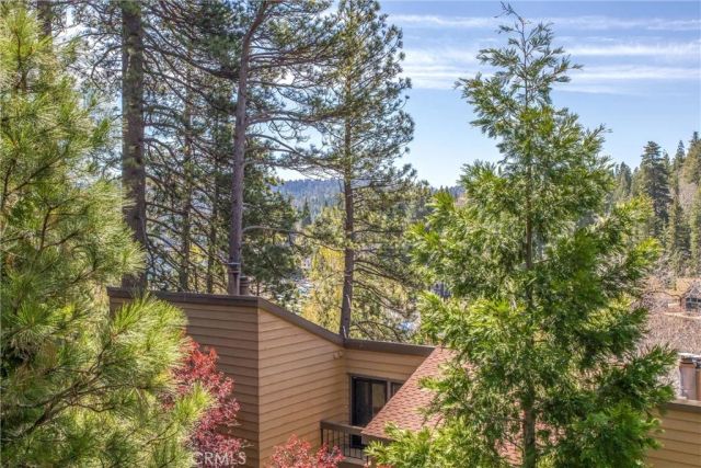 27657 Peninsula 130, Lake Arrowhead, CA 92352