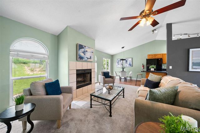 2325 Arkansas Drive, High Ridge, MO 63049