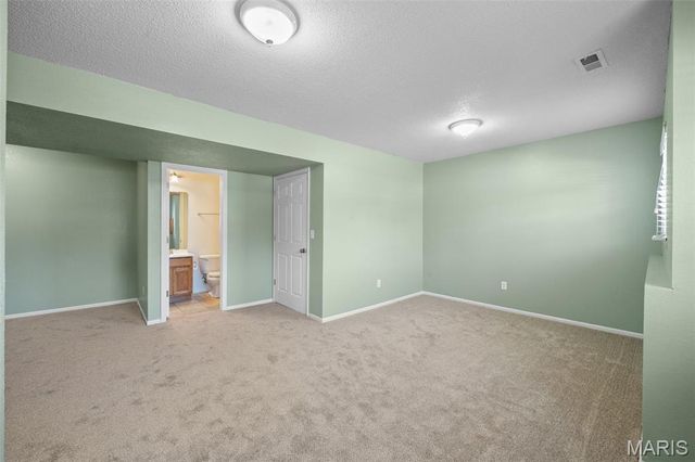 2325 Arkansas Drive, High Ridge, MO 63049