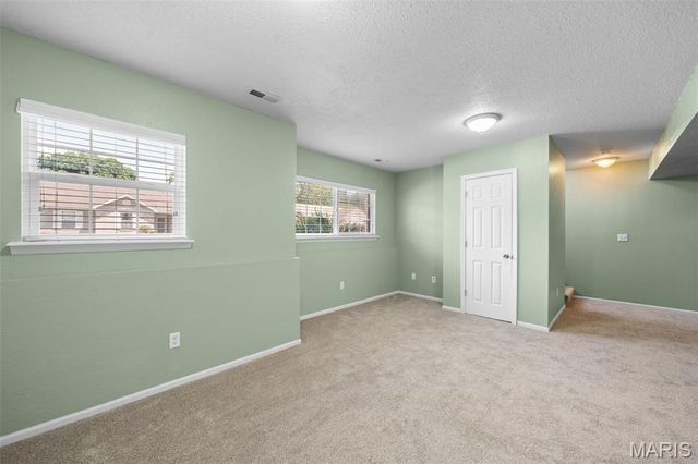 2325 Arkansas Drive, High Ridge, MO 63049