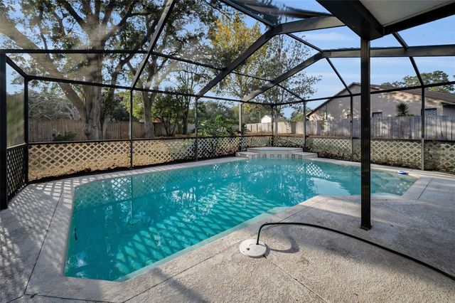 2733 NICOLE CIRCLE, Palm Harbor, FL 34684