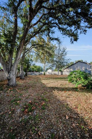 2733 NICOLE CIRCLE, Palm Harbor, FL 34684