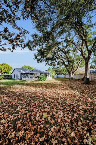 2733 NICOLE CIRCLE, Palm Harbor, FL 34684