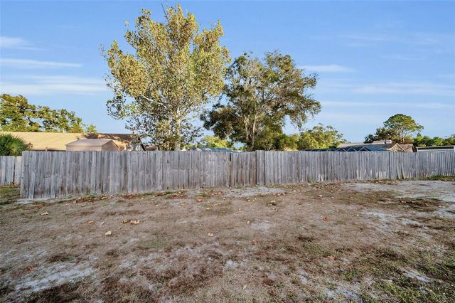 2733 NICOLE CIRCLE, Palm Harbor, FL 34684