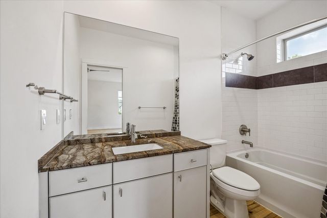 1601 Pine Chase Drive, Houston, TX 77055