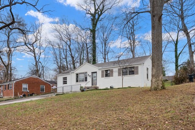 520 Cottonwood Dr, Nashville, TN 37214