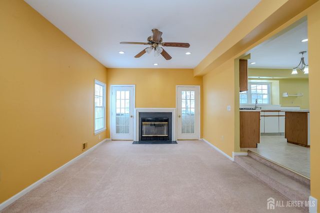 3 Ascot Place, North Brunswick, NJ 08902