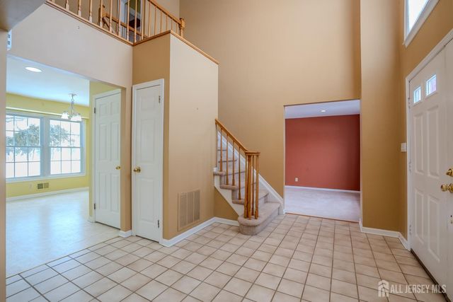 3 Ascot Place, North Brunswick, NJ 08902