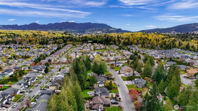 4221 Montgomery Place, Mount Vernon, WA 98274