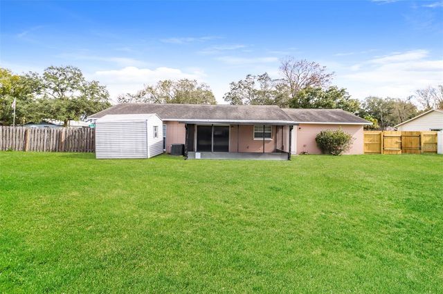 601 WOOD ROAD, Seffner, FL 33584