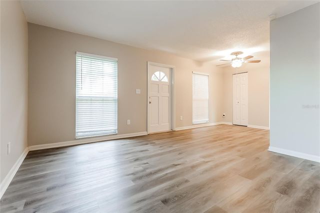 601 WOOD ROAD, Seffner, FL 33584