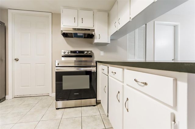 601 WOOD ROAD, Seffner, FL 33584