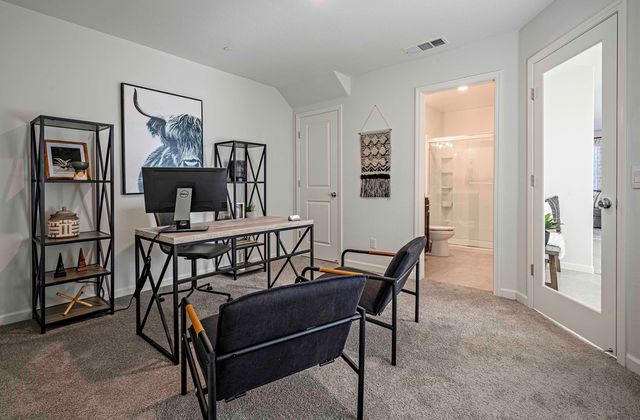 2326 N Fontana Street 2041v, Visalia, CA 93291