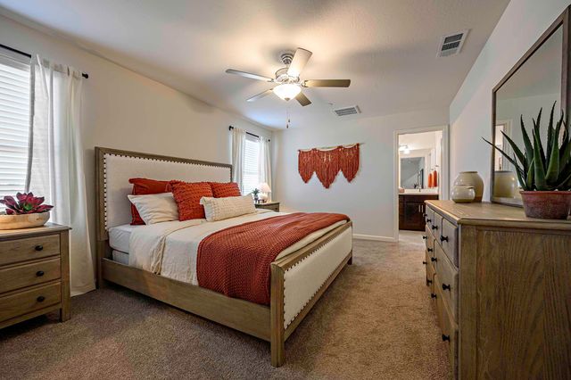 2326 N Fontana Street 2041v, Visalia, CA 93291