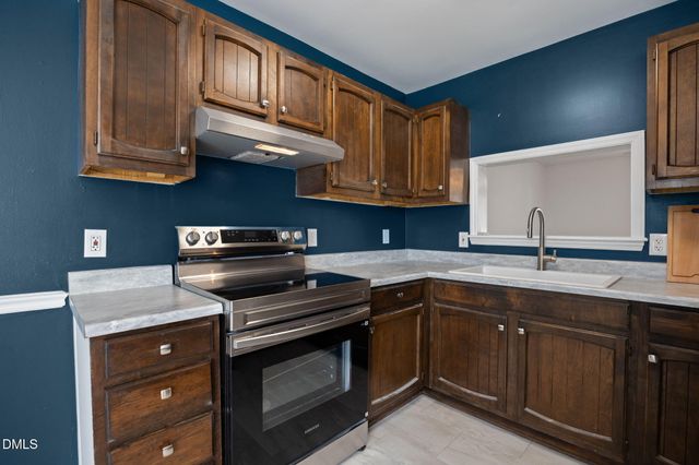 8218 Merriweather Circle, Raleigh, NC 27616