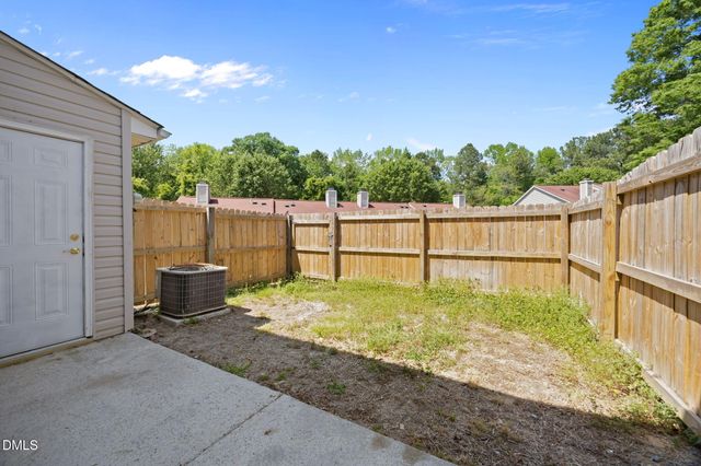 8218 Merriweather Circle, Raleigh, NC 27616