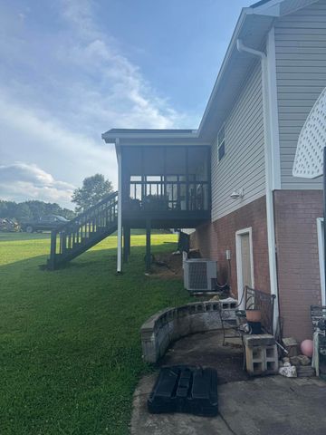270 Hollow View Drive SE, Cleveland, TN 37323