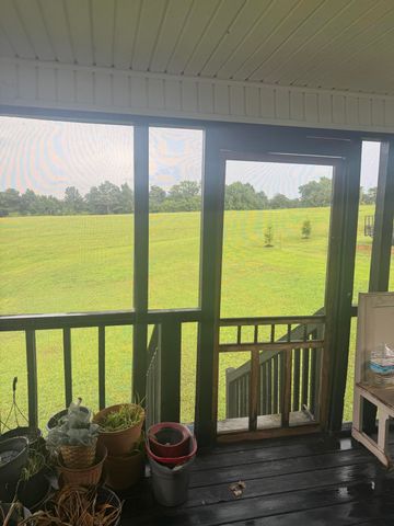 270 Hollow View Drive SE, Cleveland, TN 37323