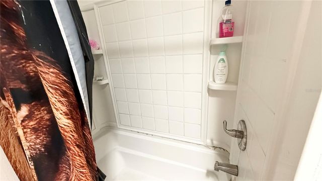 531 ARNESON AVENUE, Auburndale, FL 33823