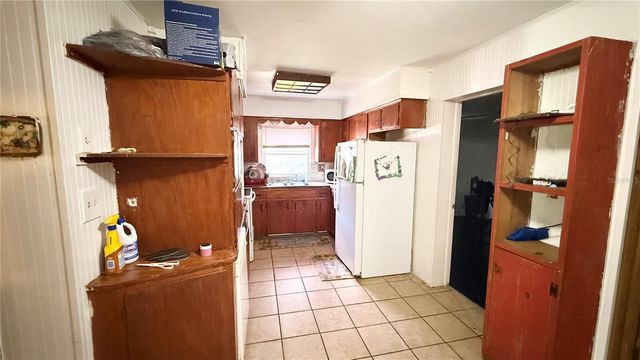 531 ARNESON AVENUE, Auburndale, FL 33823