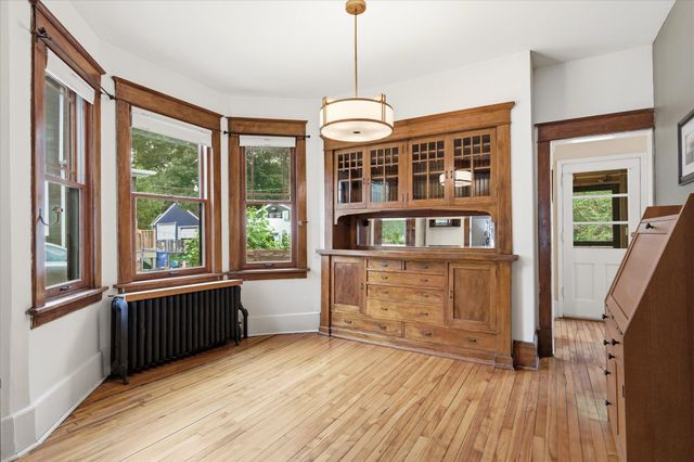 855 Delaware Avenue, Saint Paul, MN 55107