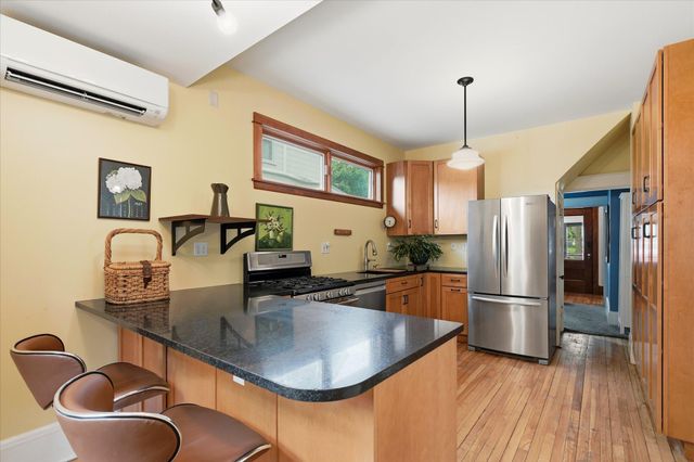 855 Delaware Avenue, Saint Paul, MN 55107