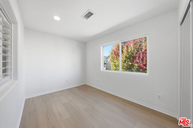 25715 Wagner Way B, Stevenson Ranch, CA 91381