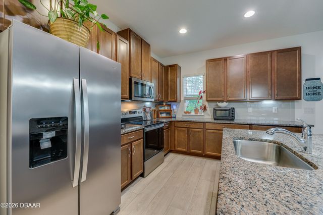 2013 Cove Point Road, Port Orange, FL 32128