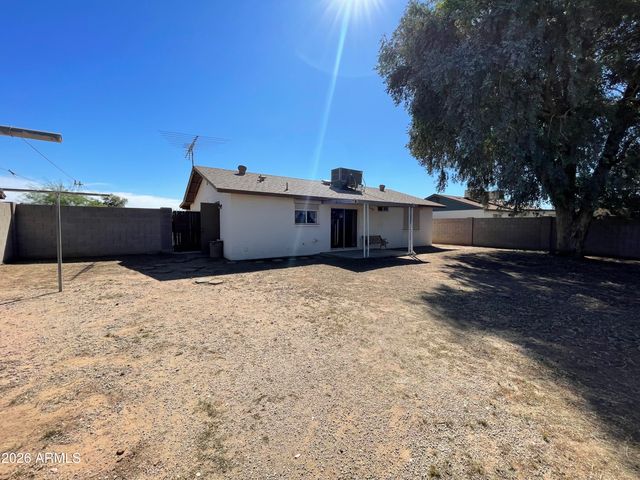 914 W BLUEFIELD Avenue, Phoenix, AZ 85023