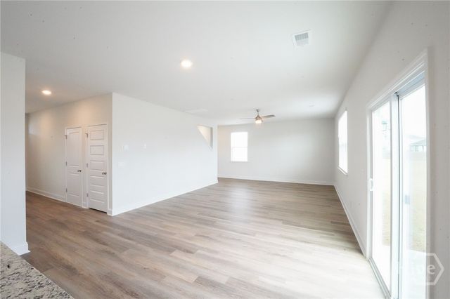 337 Logging Hill Drive, Richmond Hill, GA 31324