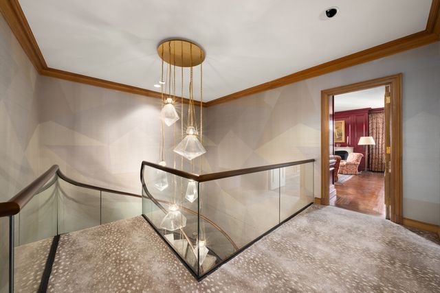 15 W 53RD Street PHA, New York City, NY 10019