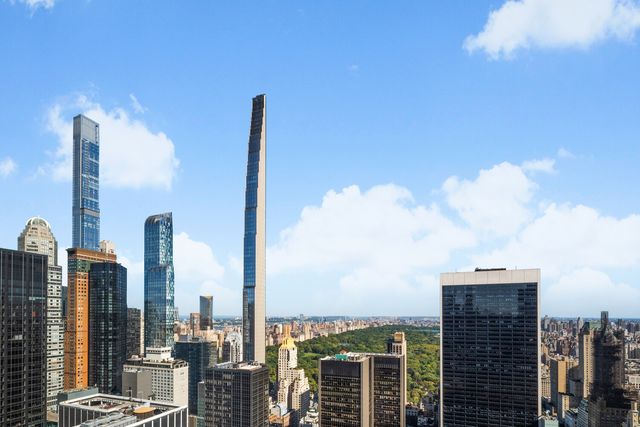 15 W 53RD Street PHA, New York City, NY 10019