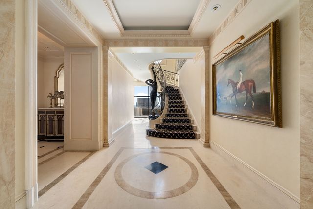 15 W 53RD Street PHA, New York City, NY 10019