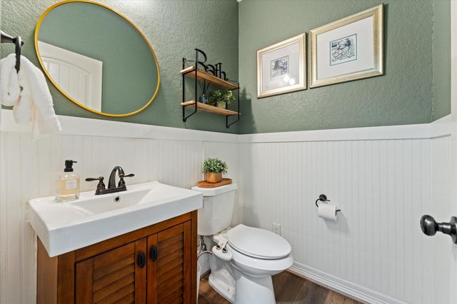 226 Capetown, Conroe, TX 77356