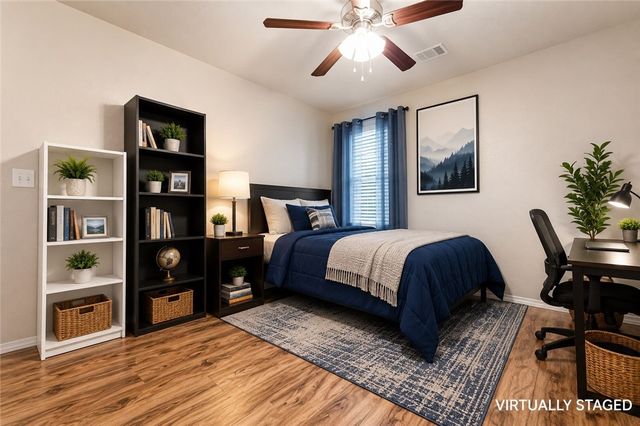804 Brook Street, Gentry, AR 72734