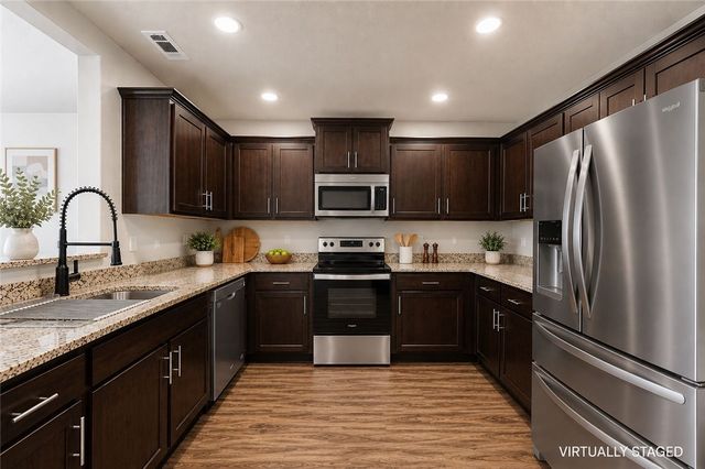 804 Brook Street, Gentry, AR 72734
