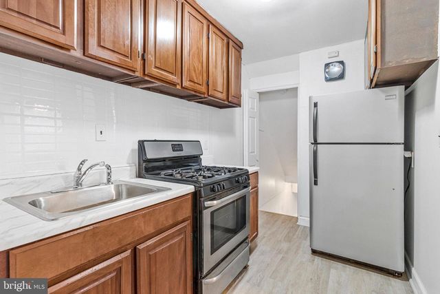 4348 D ST SE, Washington, DC 20019