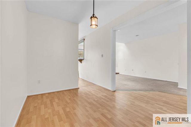 44 Hickory Court, Jamesburg, NJ 08831