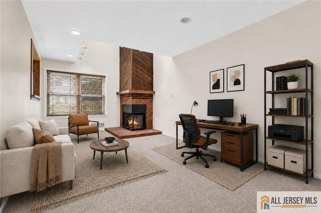 44 Hickory Court, Jamesburg, NJ 08831