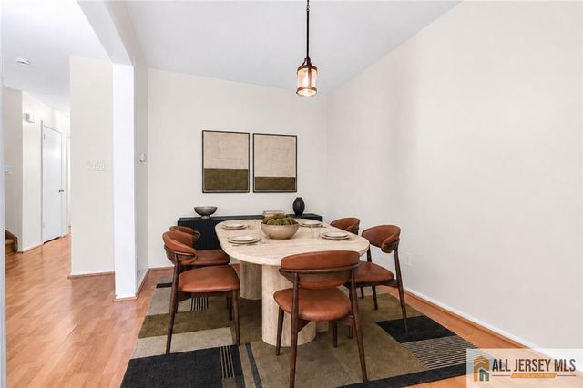 44 Hickory Court, Jamesburg, NJ 08831