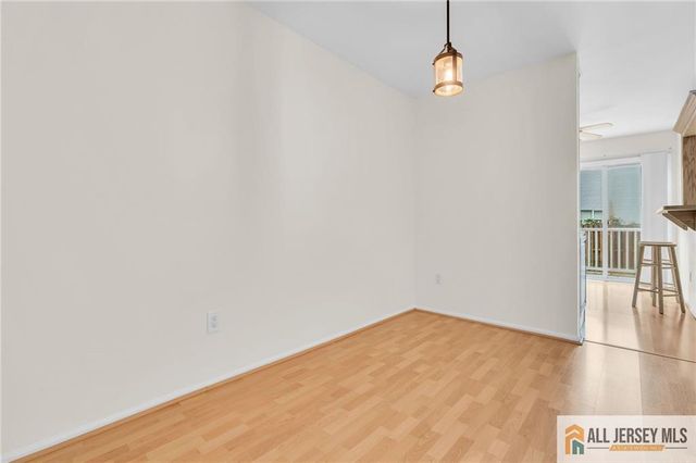 44 Hickory Court, Jamesburg, NJ 08831