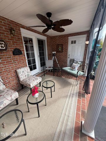 2734 East Oakland Avenue Apt E49, Johnson City, TN 37601
